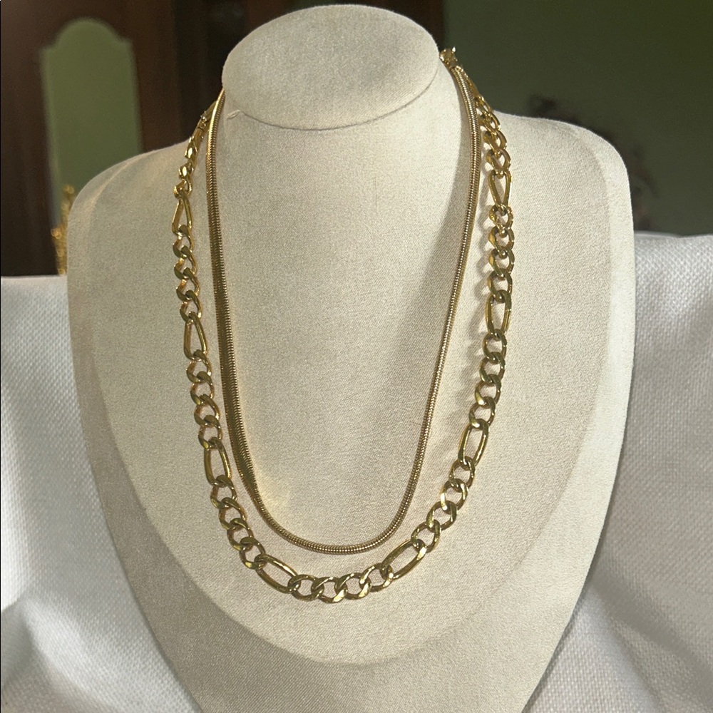 Elegant Gold Chain Necklace Set